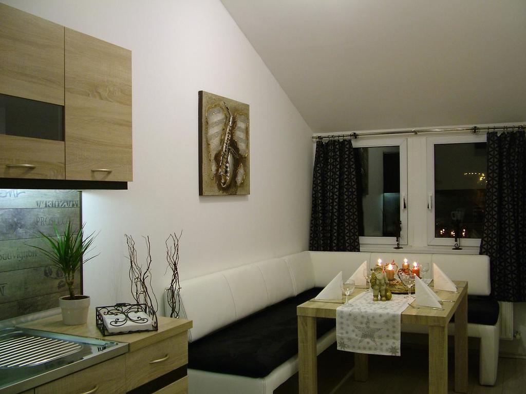 Korzo Apartman Koszeg Phòng bức ảnh