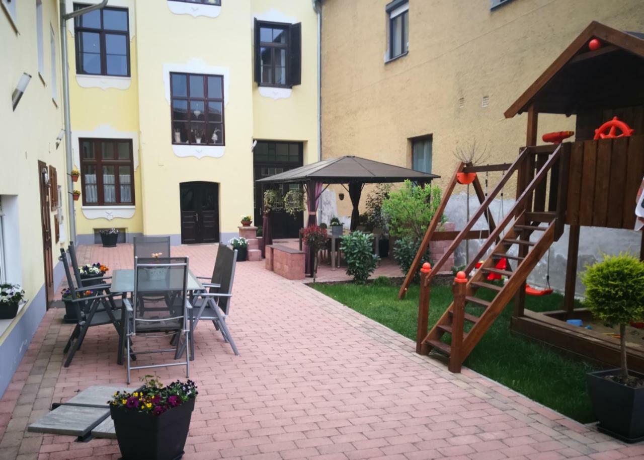 Korzo Apartman Koszeg Ngoại thất bức ảnh